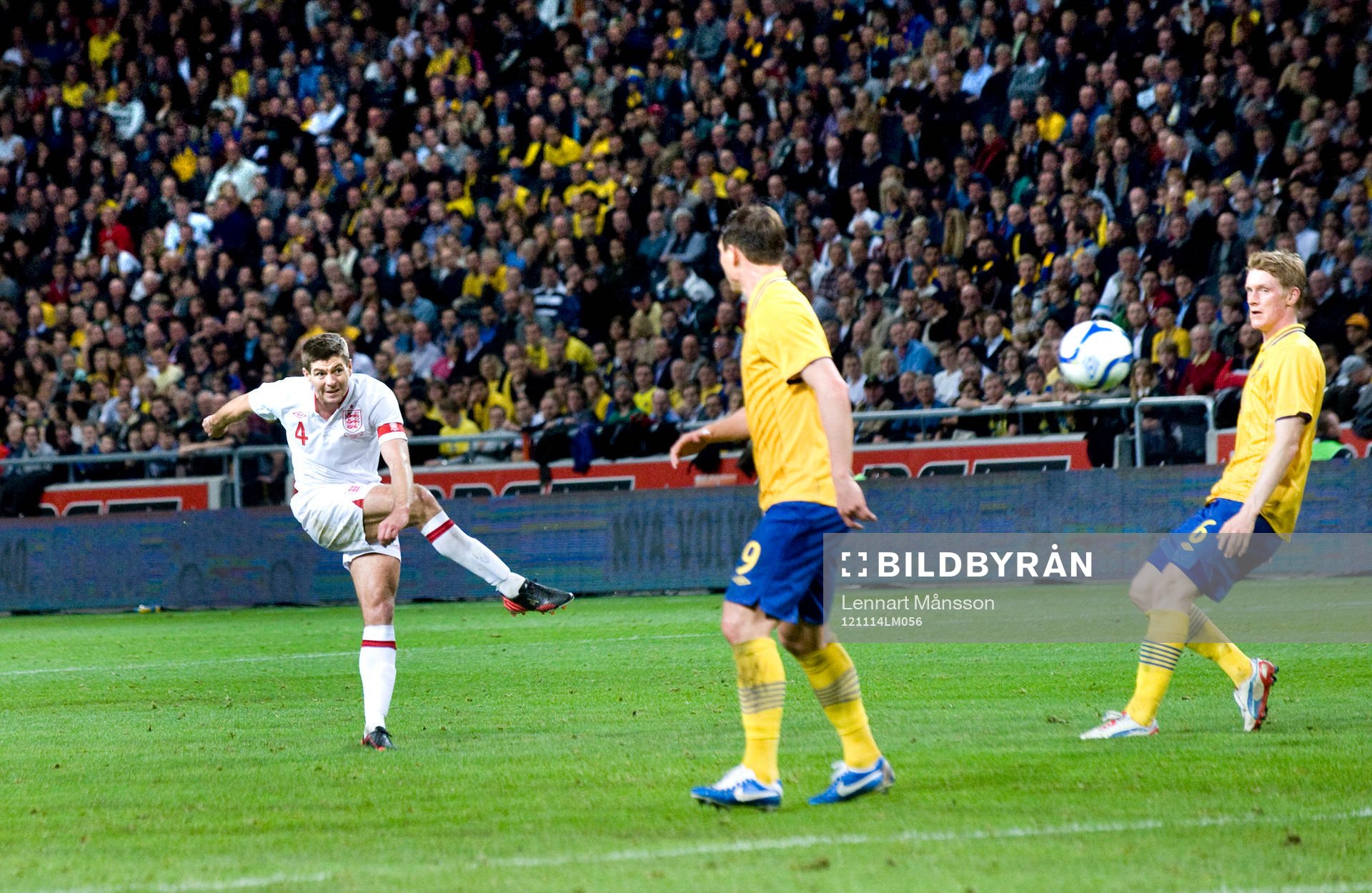 Steven Gerrard, England, skjuter, skott