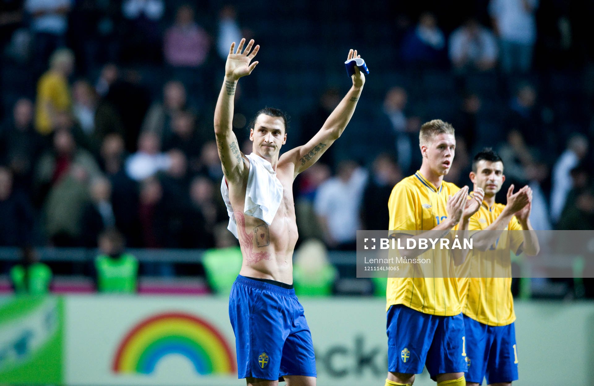 Zlatan Ibrahimovic tackar publiken, Pontus Jansson och