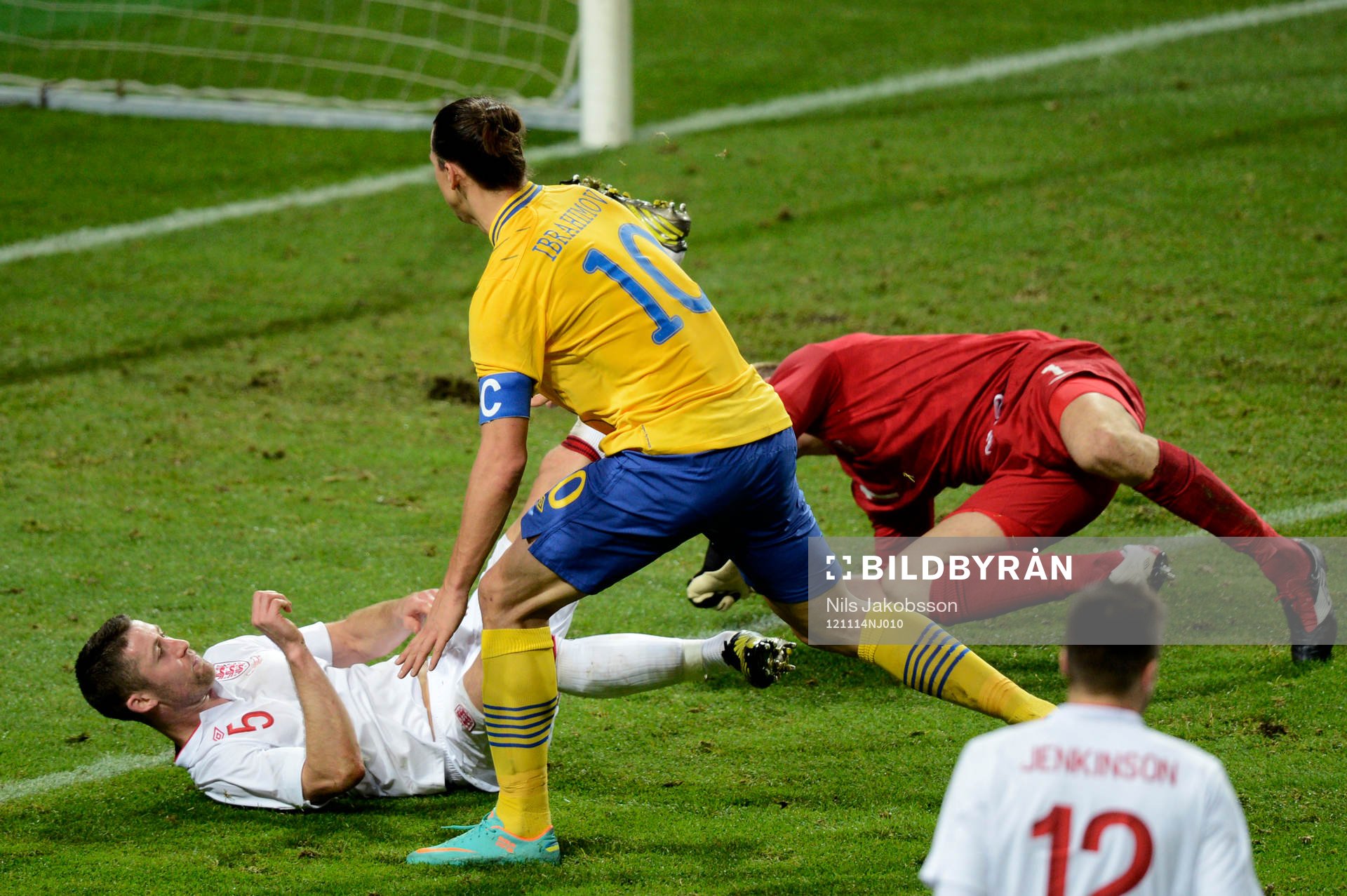 Zlatan Ibrahimovic, Sverige, gör 2-2