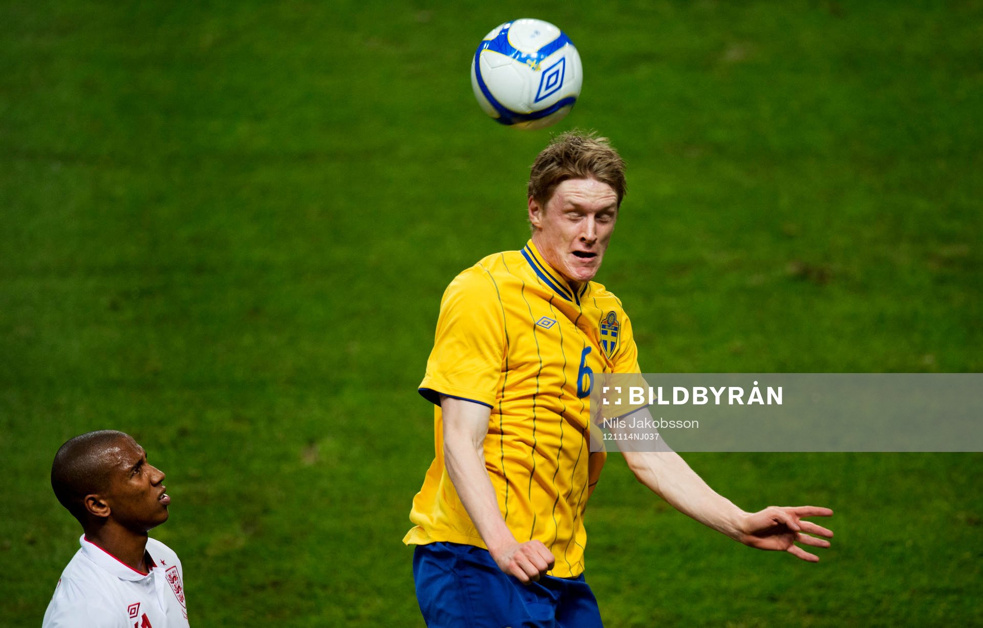 Ashley Young, England, Rasmus Elm, Sverige