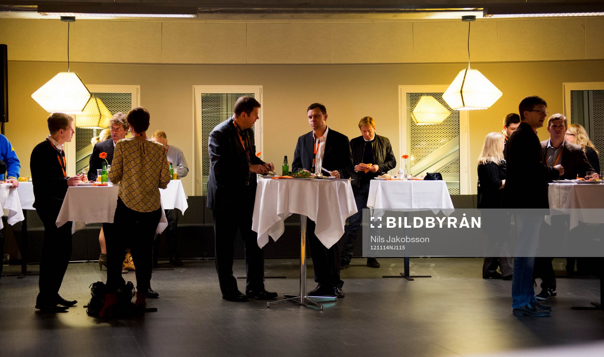 Nationalarenans hospitality klubb 94, mat dukas upp