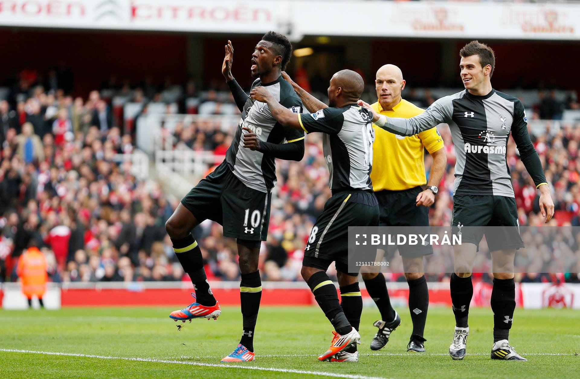 Football - Arsenal v Tottenham Hotspur - Barclays Premier
