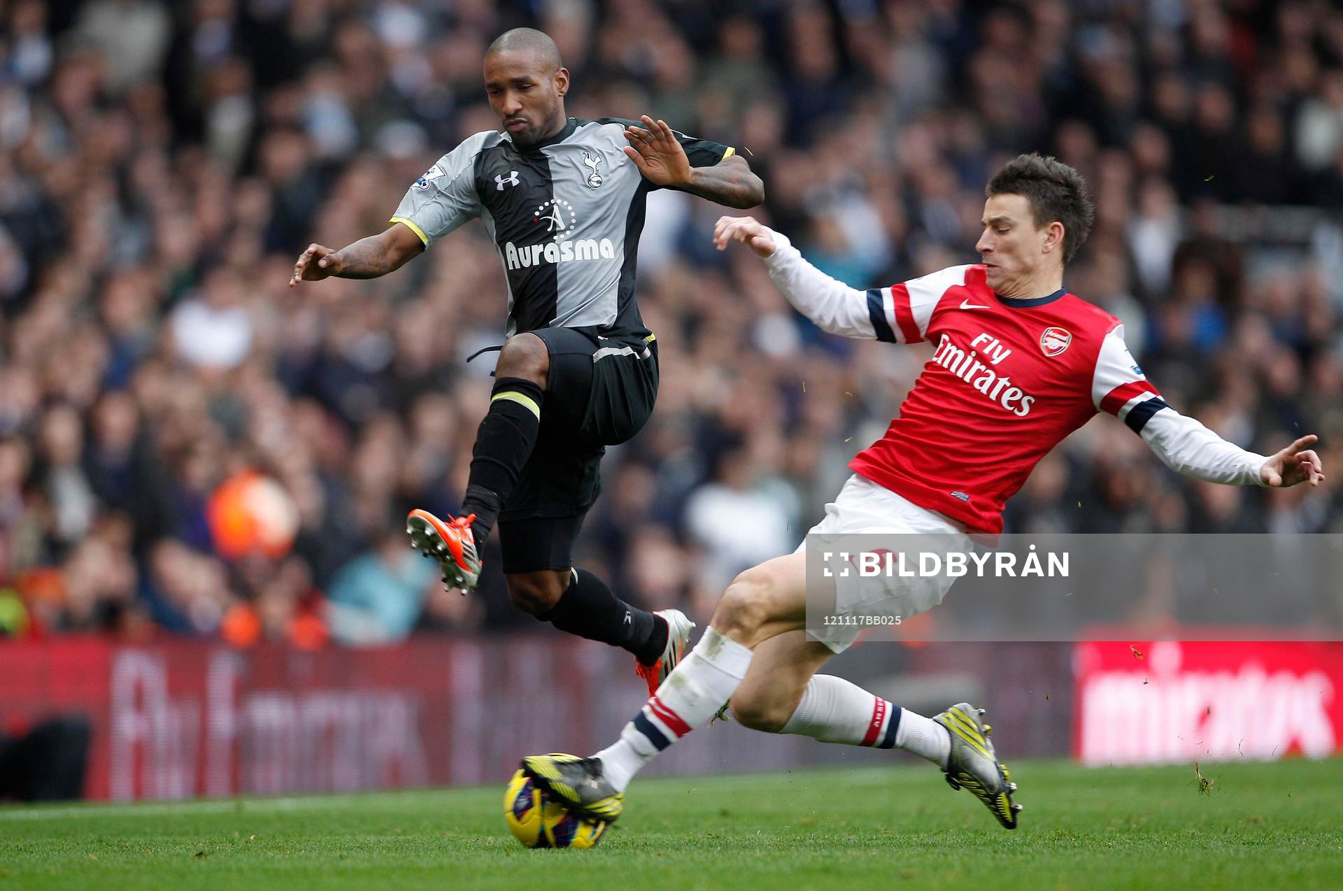 Football - Arsenal v Tottenham Hotspur - Barclays Premier