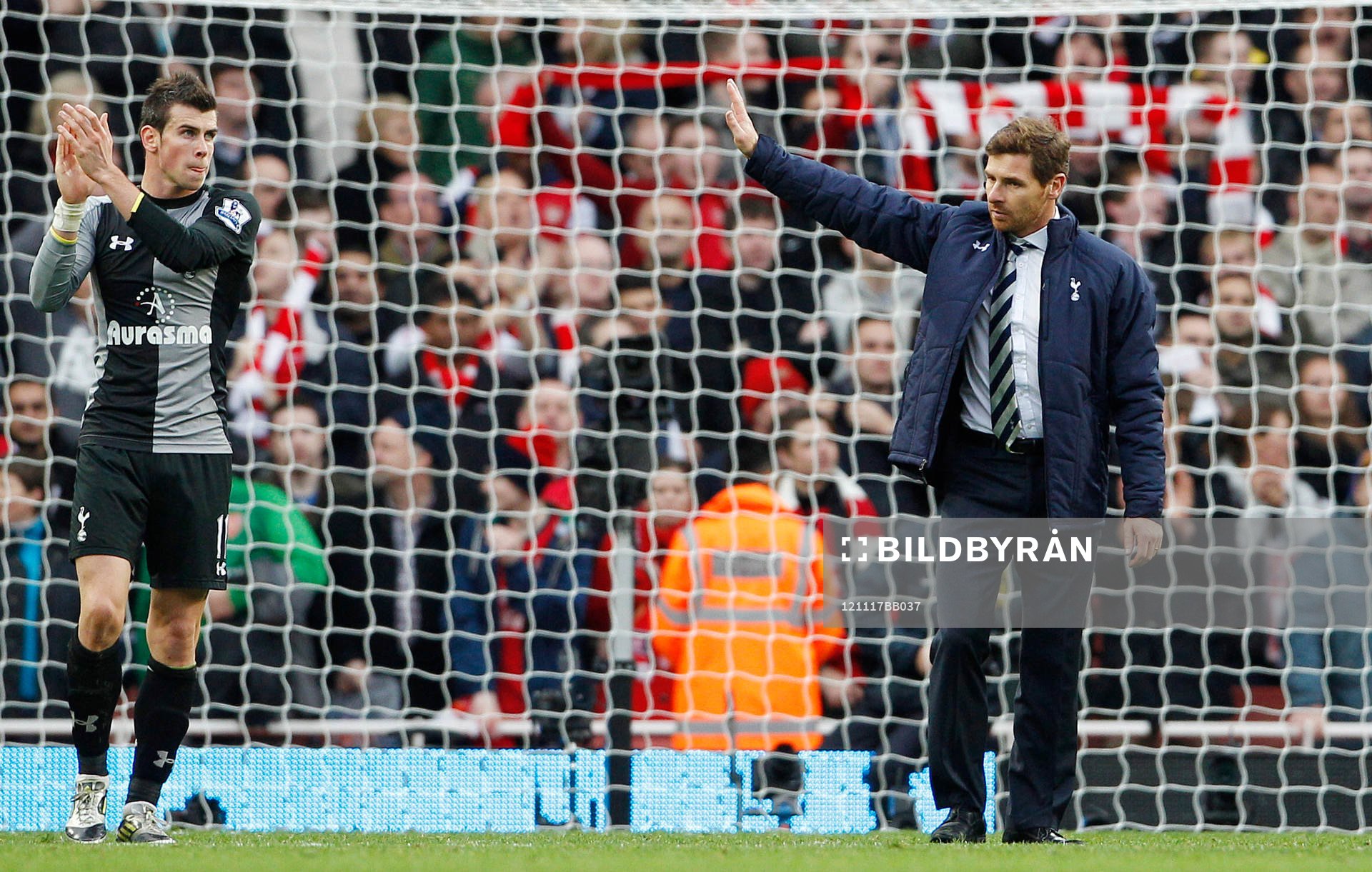 Football - Arsenal v Tottenham Hotspur - Barclays Premier