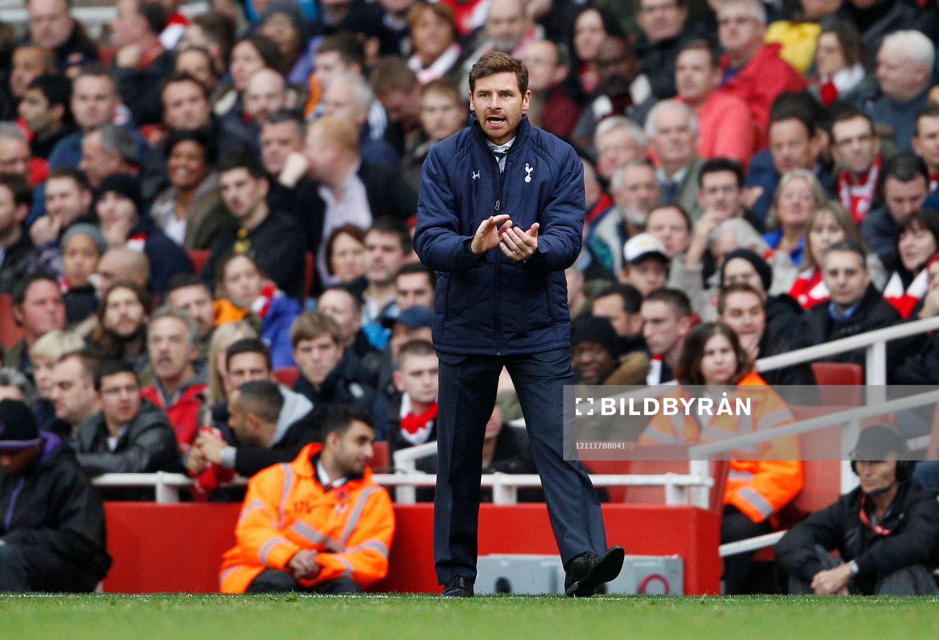 Football - Arsenal v Tottenham Hotspur - Barclays Premier