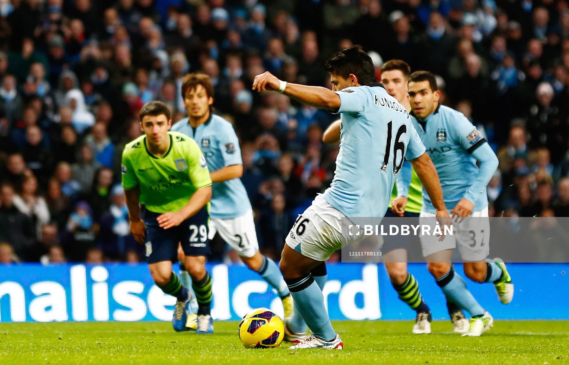 Football - Manchester City v Aston Villa - Barclays Premier