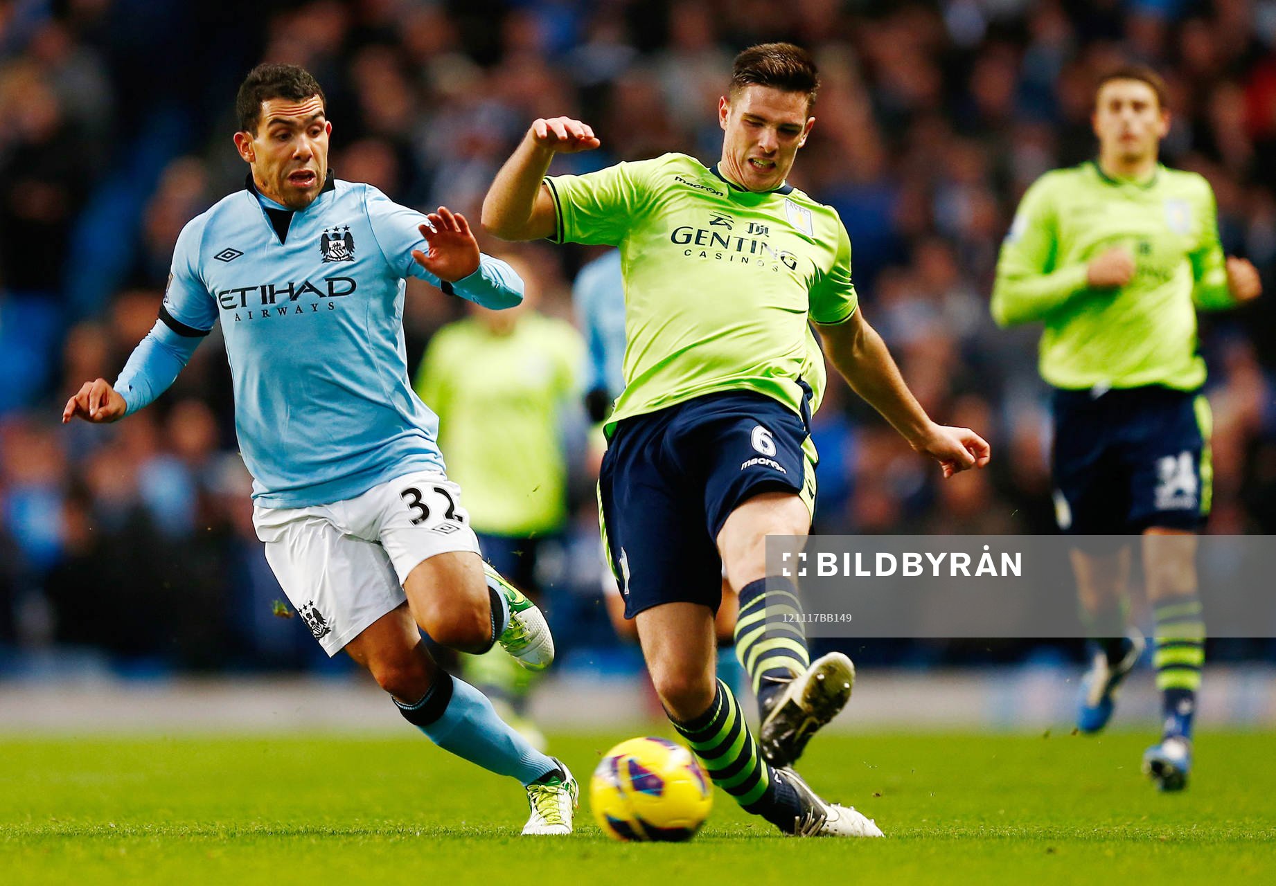 Football - Manchester City v Aston Villa - Barclays Premier