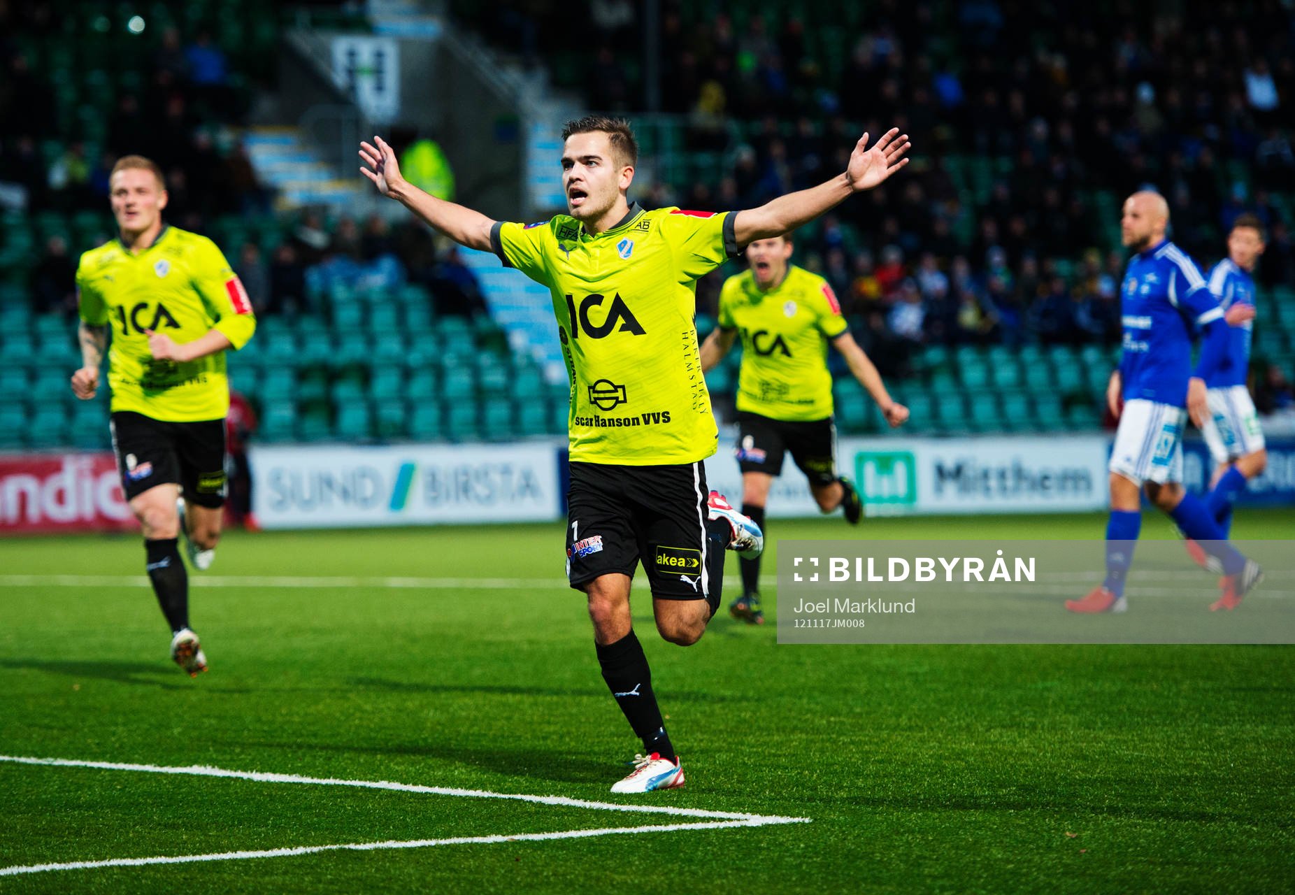 Kristinn Steindorsson, Halmstad, jublar