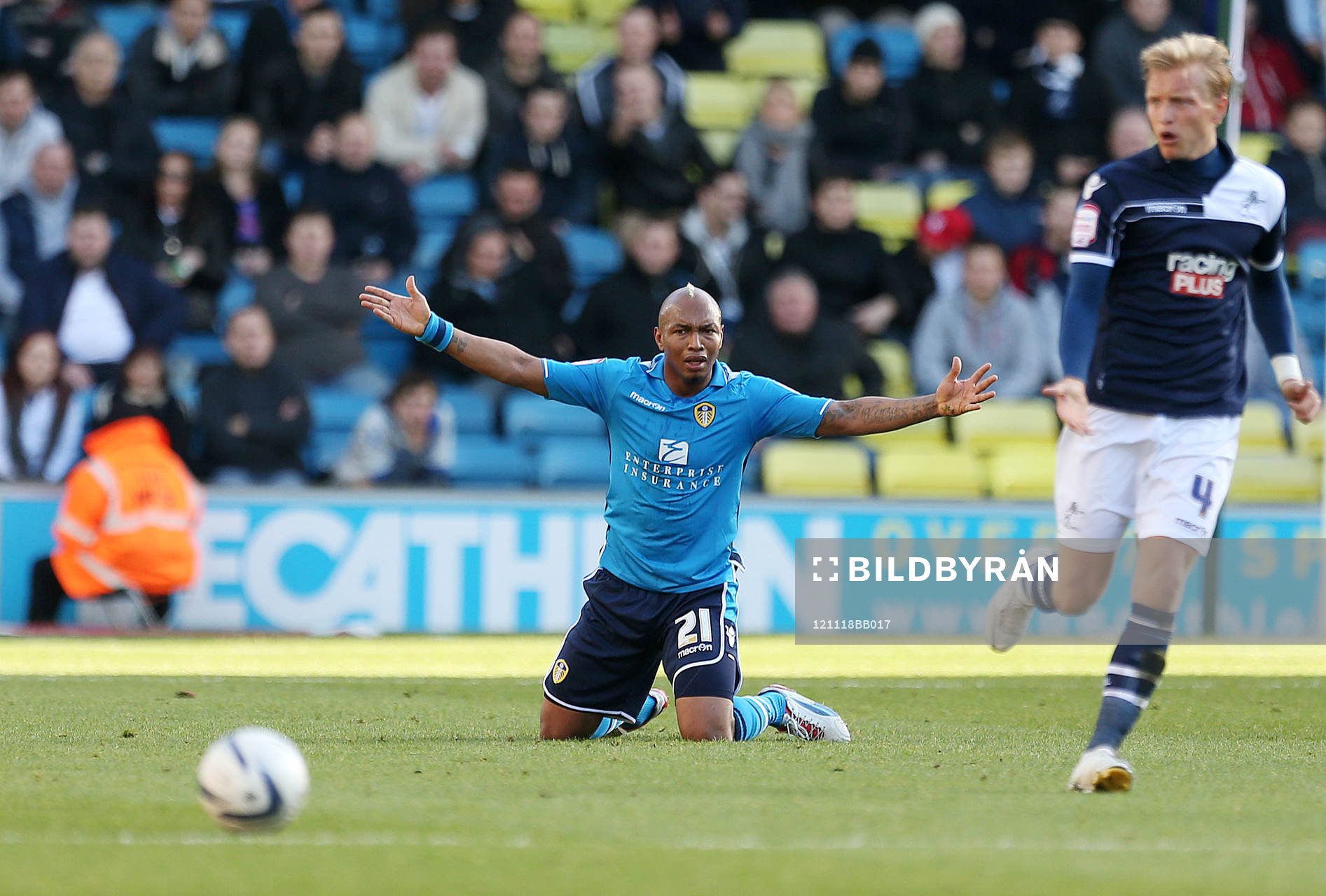 Football - Millwall v Leeds United - npower Football League