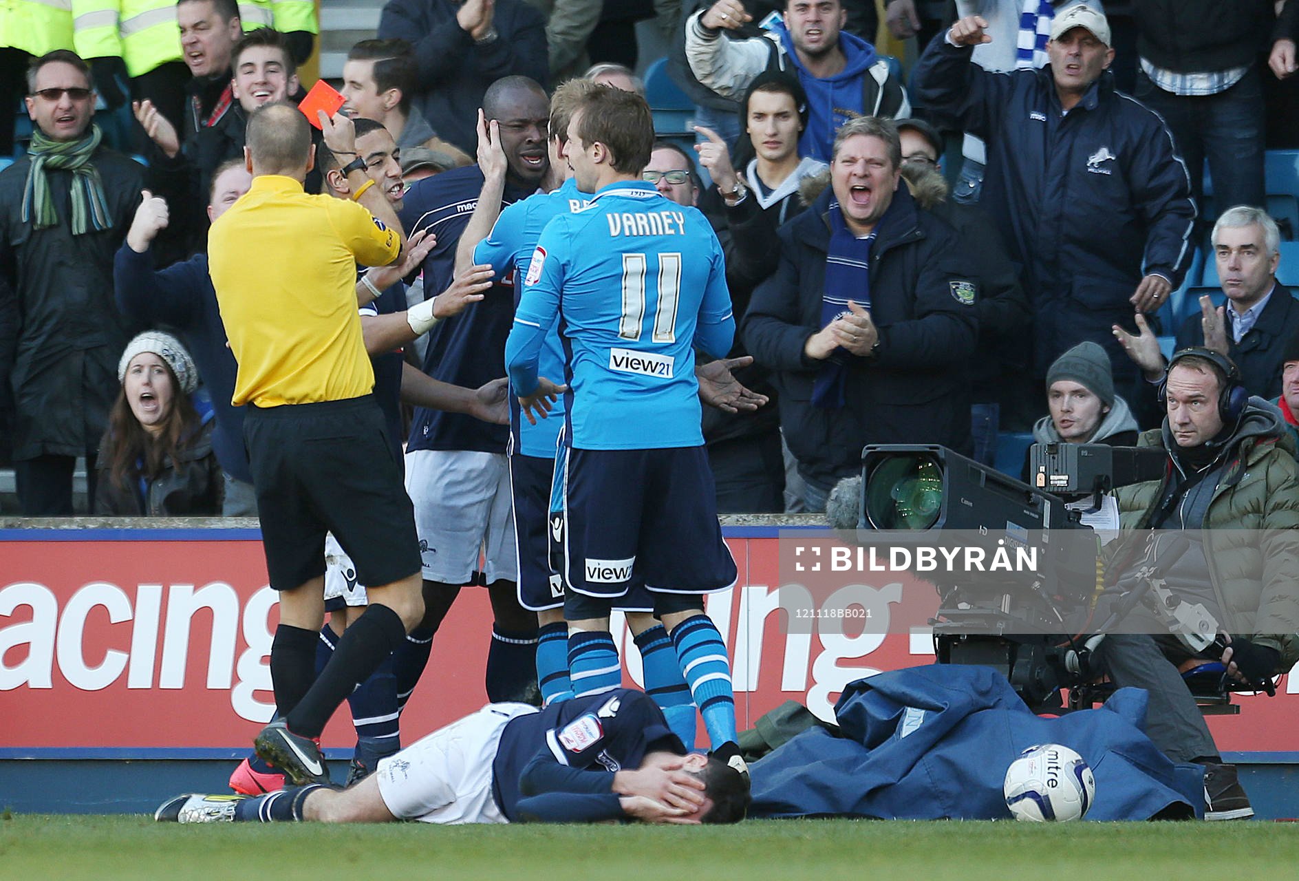 Football - Millwall v Leeds United - npower Football League