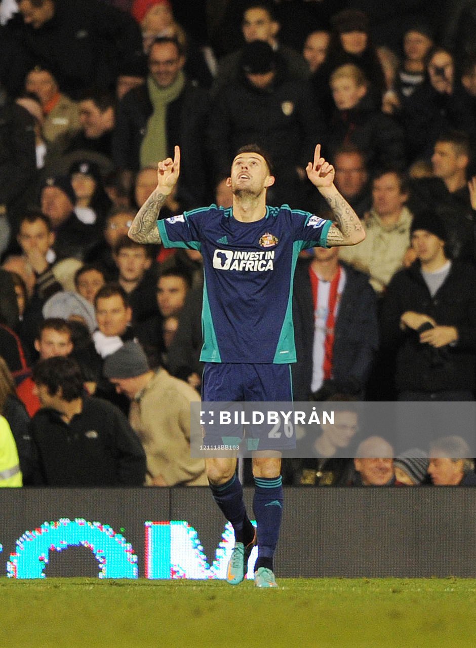 Football - Fulham v Sunderland - Barclays Premier League  -