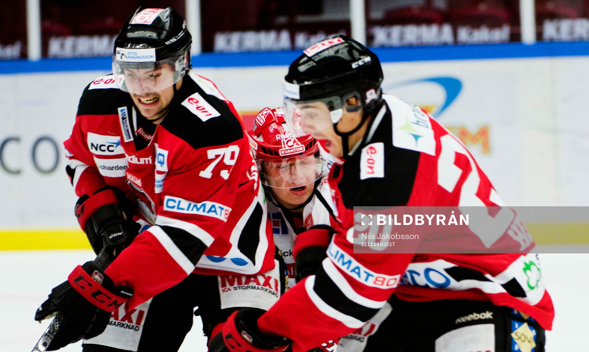 Sebastian Höglund, Almtuna, fastnar mellan Ludvig