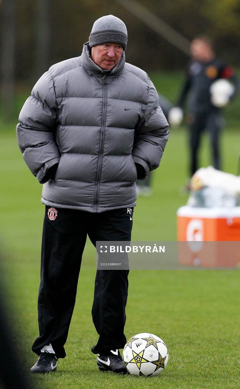 Football - Manchester United Training  - Manchester United