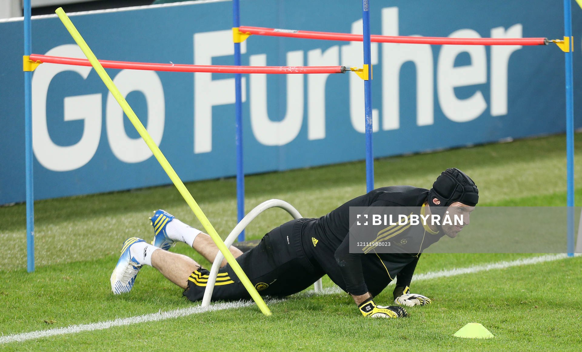 Football - Chelsea Training  - Olympic Stadium, Turin,