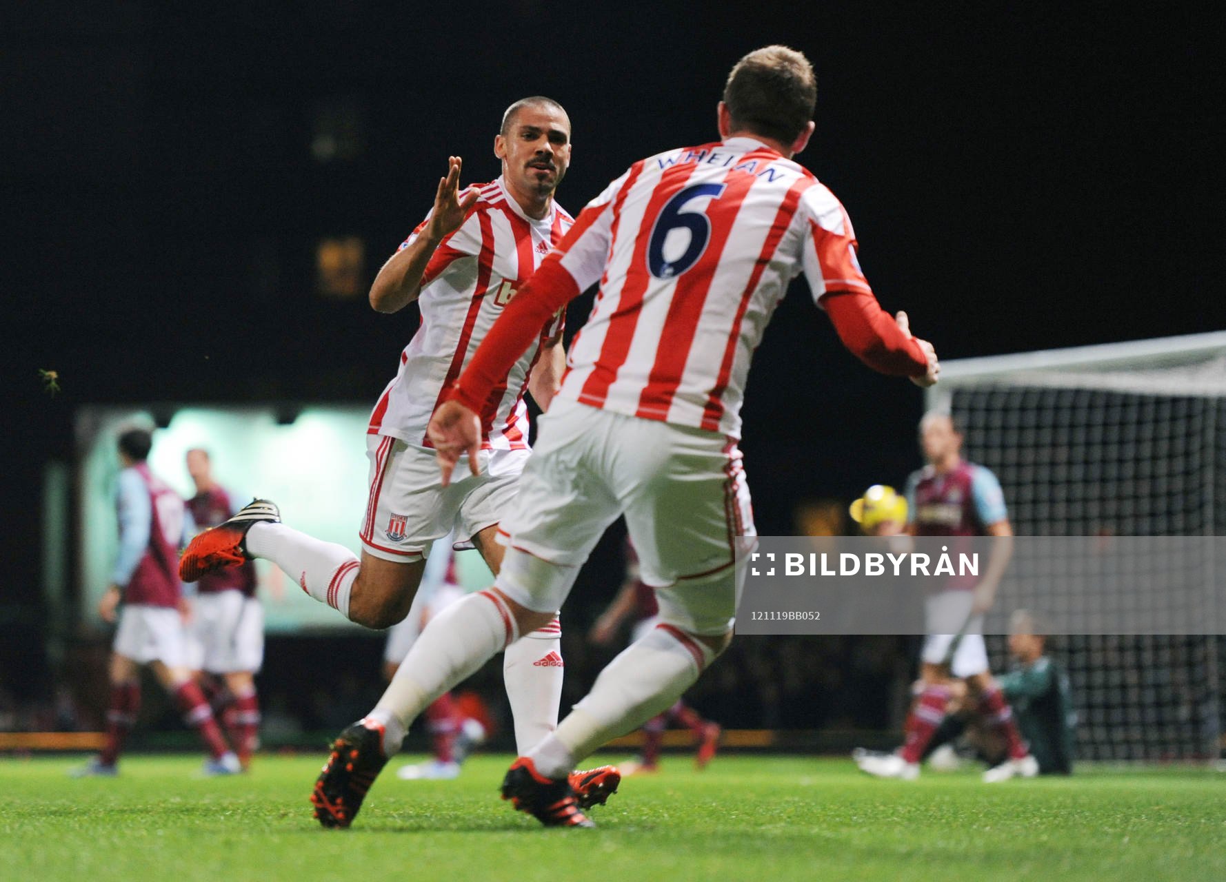 Football - West Ham United v Stoke City - Barclays Premier
