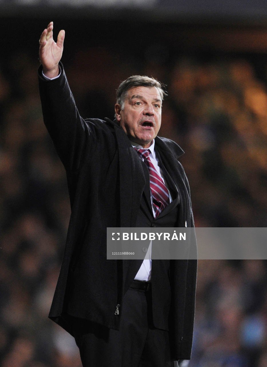 Football - West Ham United v Stoke City - Barclays Premier