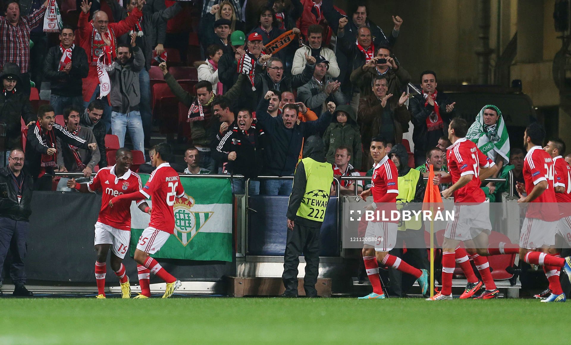 Football - SL Benfica v Celtic - UEFA Champions League