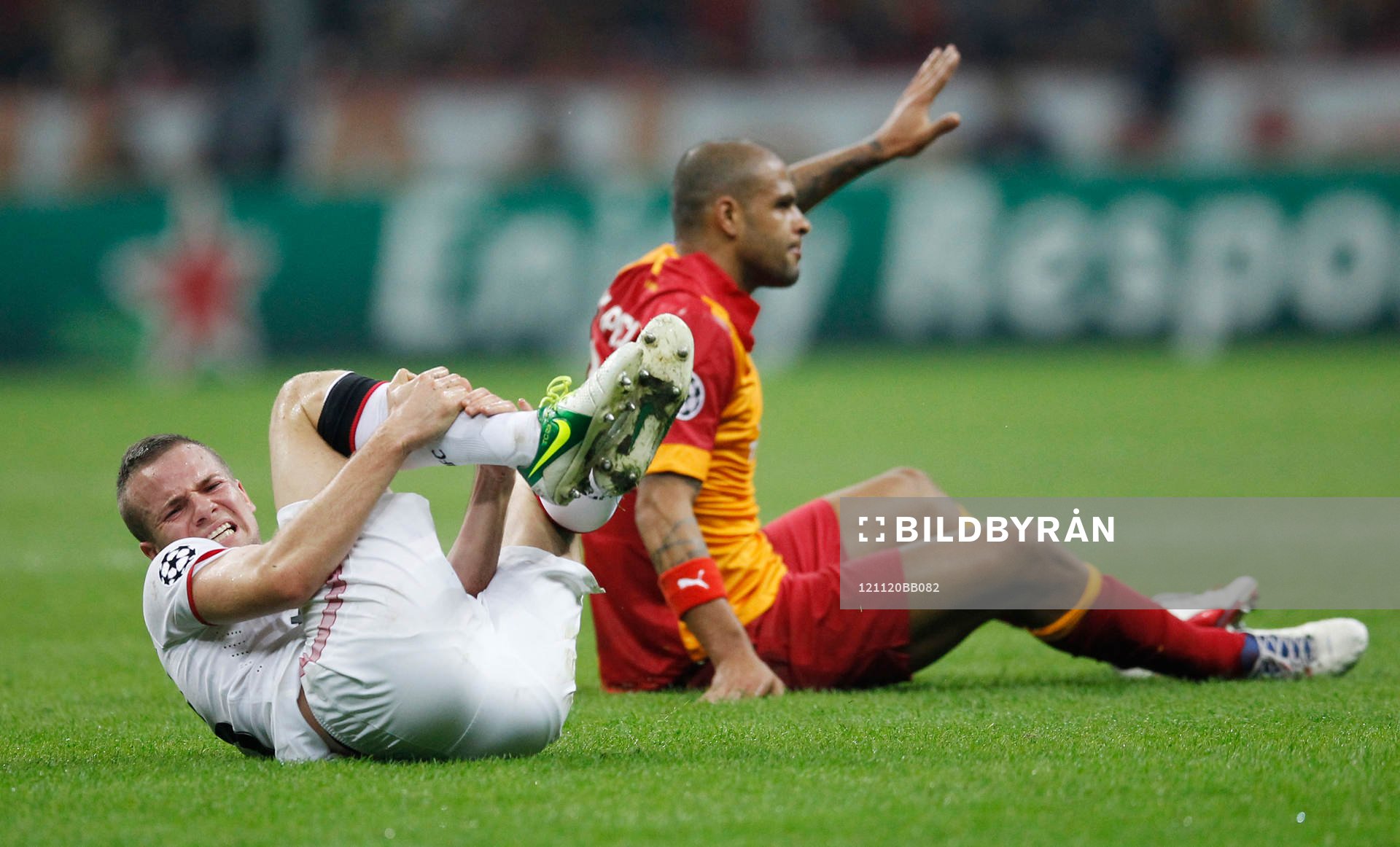 Football - Galatasaray v Manchester United - UEFA Champions