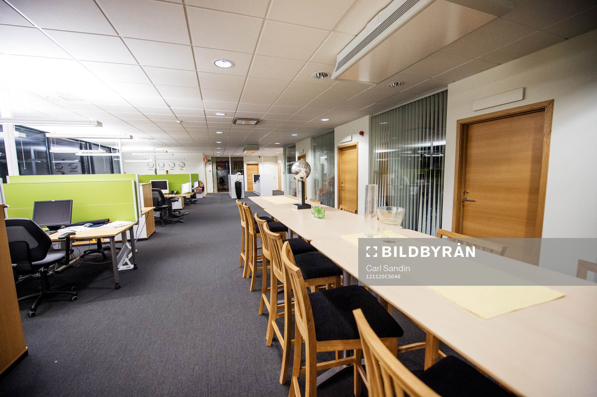 Kontorslandskap med fikabord på Gothia Park Academy