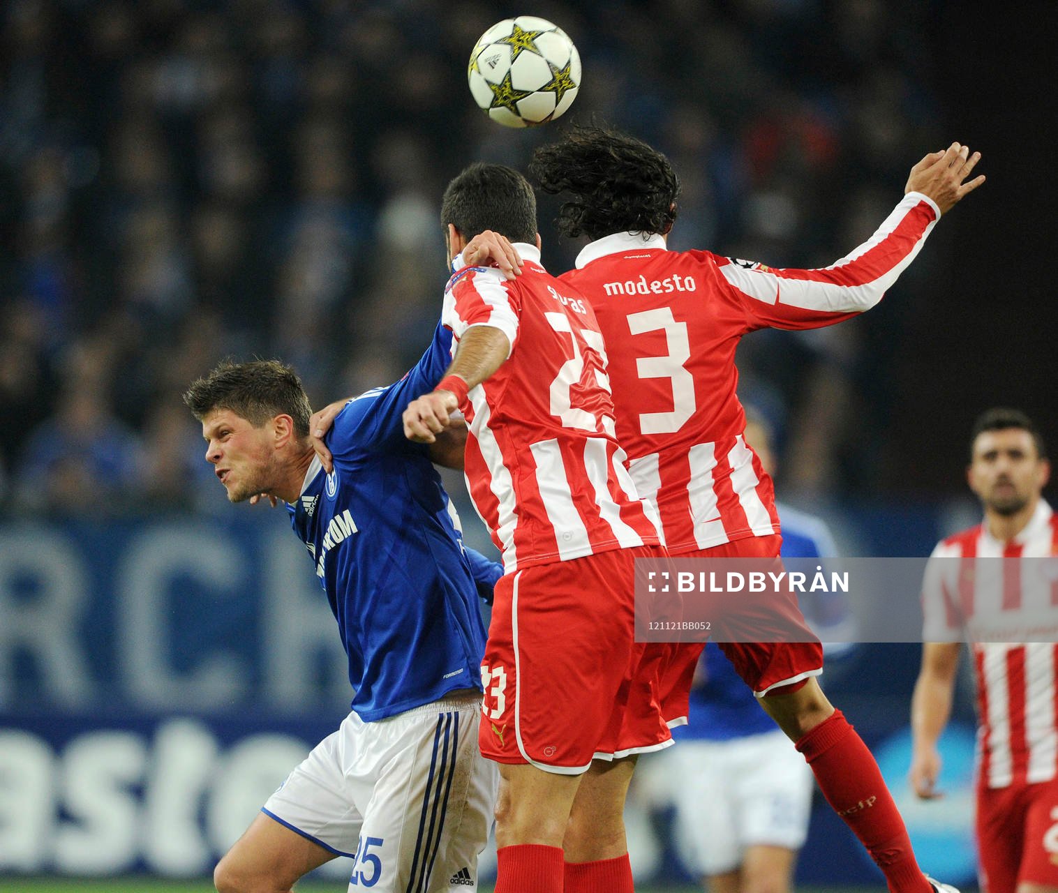 v.l. Klaas-Jan Huntelaar, Dimitris Siovas, Francois Modesto