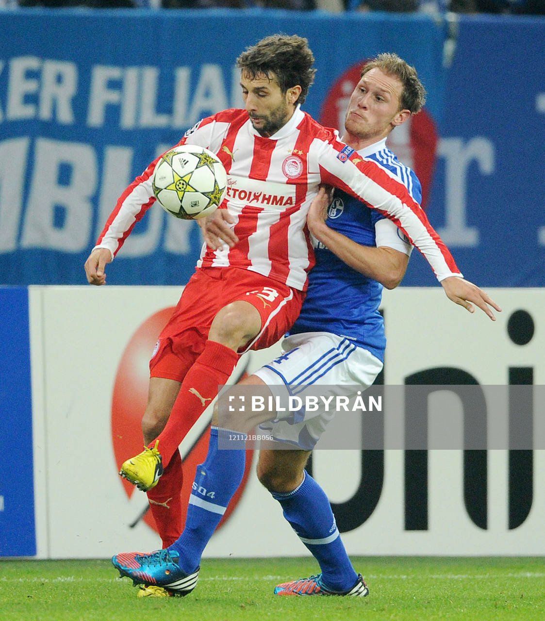 v.l. Djamel Abdoun, Benedikt Hoewedes (Schalke)