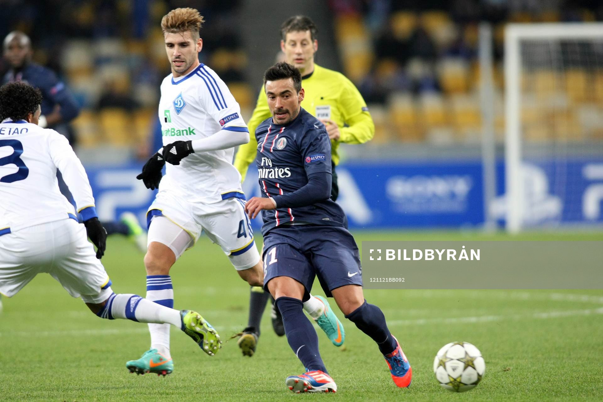 EZEQUIEL LAVEZZI - 21.11.2012 - Dinamo Kiev / Paris Saint