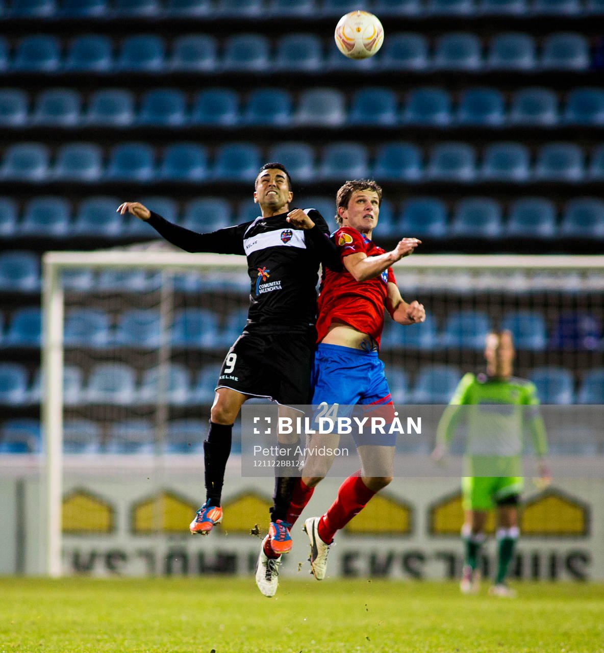 Àngel, Levante, Erlend Hanstveit, Helsingborg, luftduell