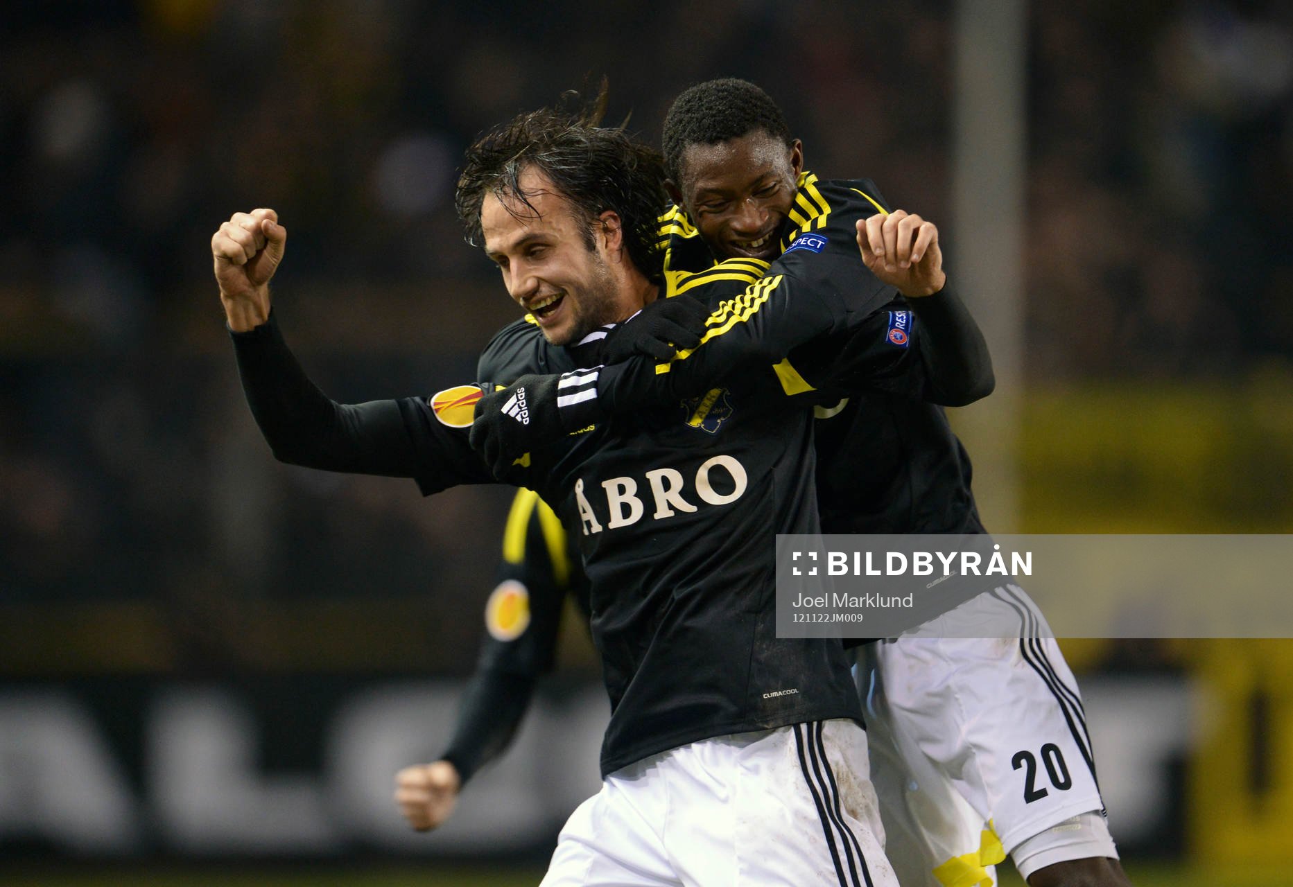Fotboll, Europa League, AIK - Napoli: Helgi danielsson och Ibrahim Moro, AIK jublar efter 1-1