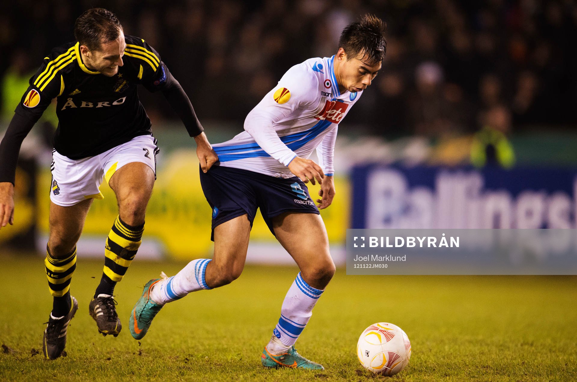 Nicklas Backman, AIK, drar i Eduardo Vargas, Napoli