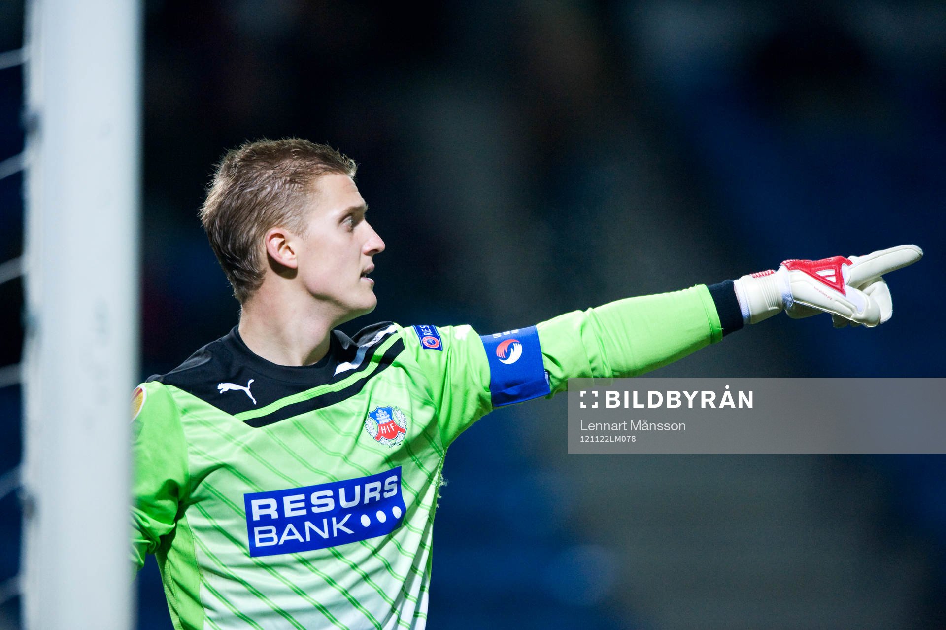Pär Hansson, målvakt, Helsingborg, dirigerar