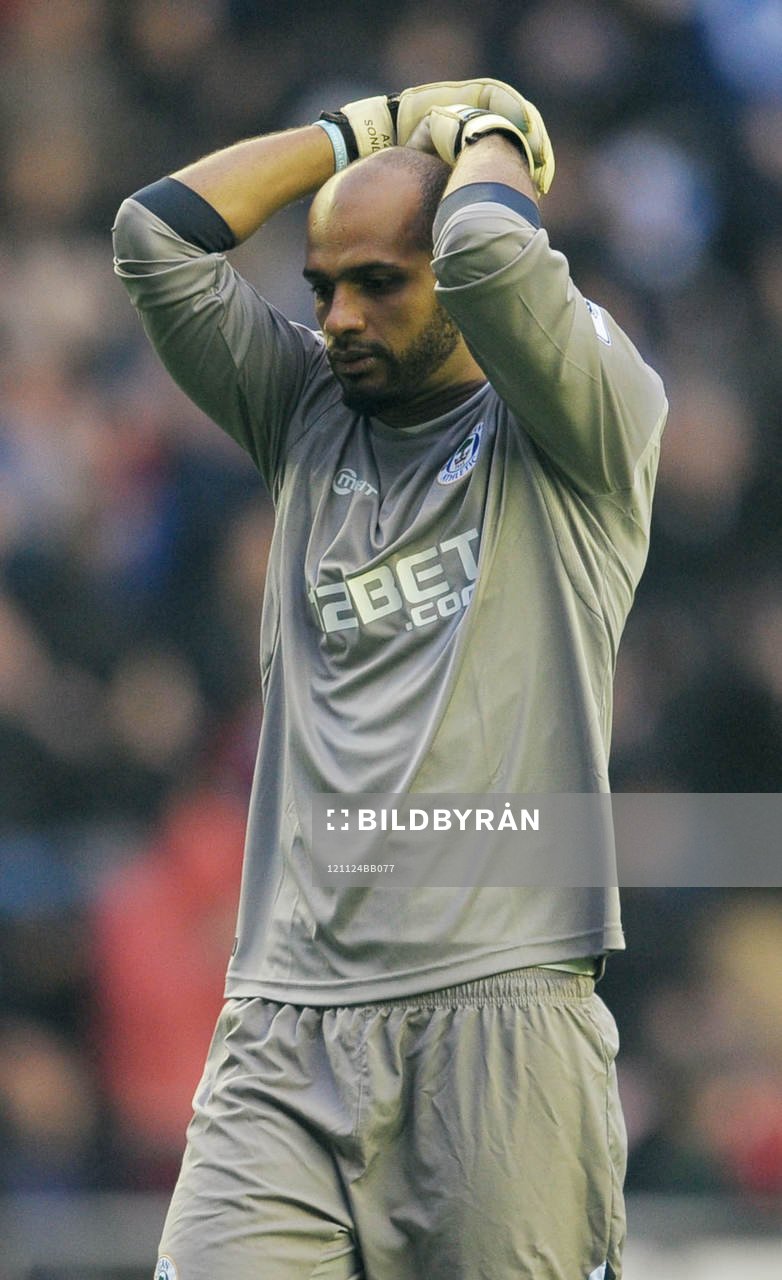 Football - Wigan Athletic v Reading - Barclays Premier