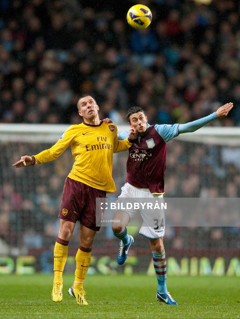 Football - Aston Villa v Arsenal - Barclays Premier League