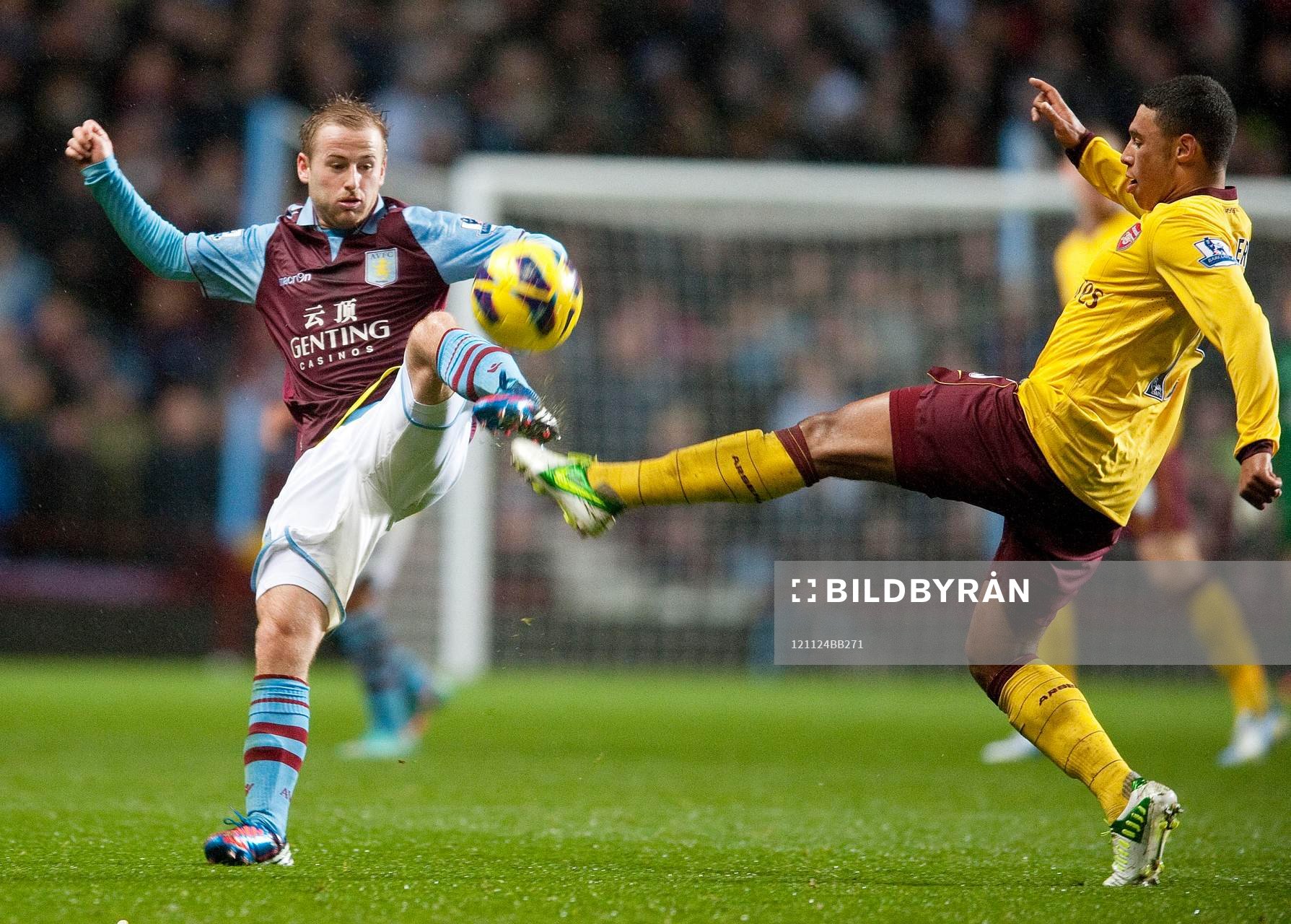 Football - Aston Villa v Arsenal - Barclays Premier League