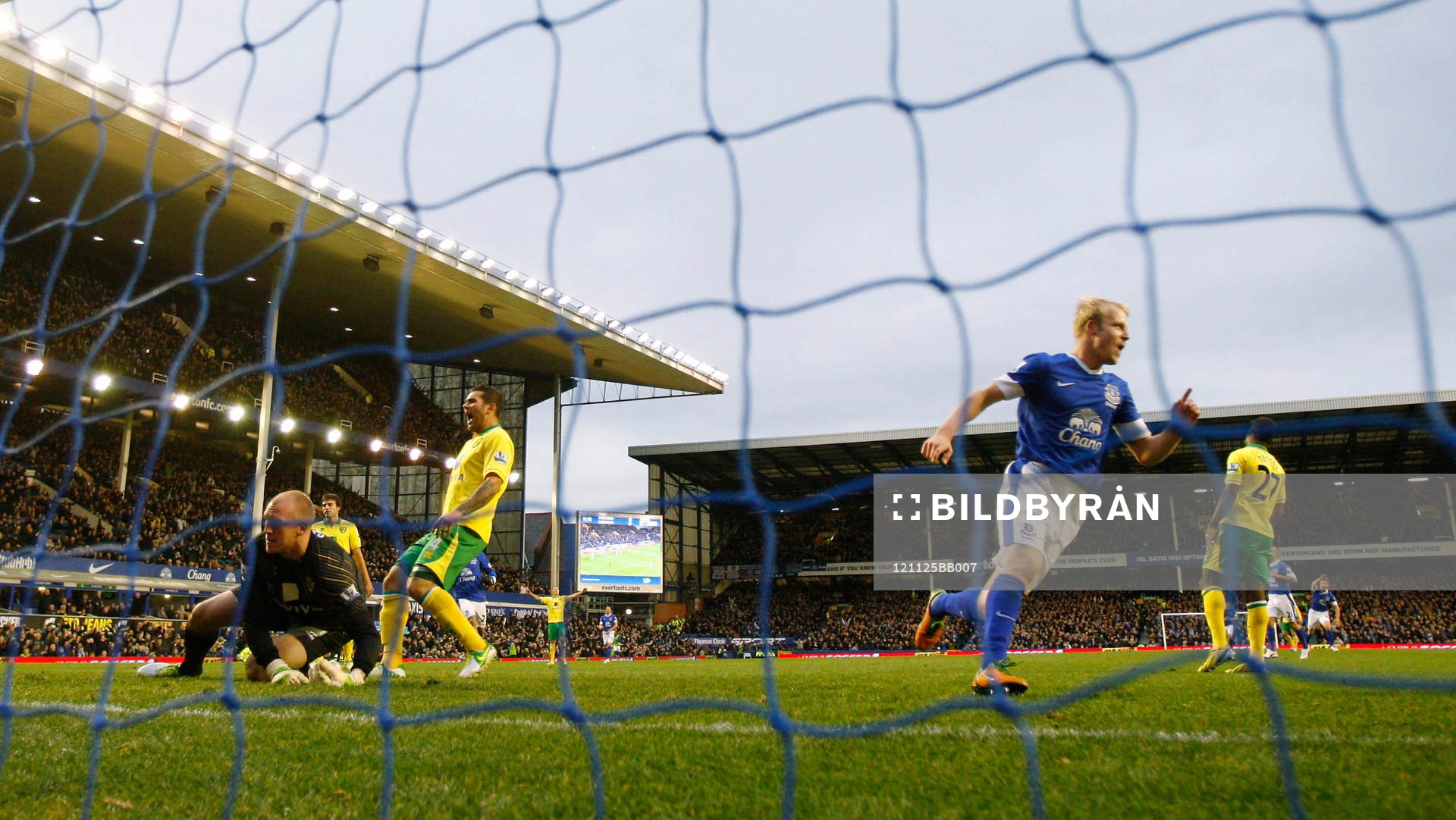 Football - Everton v Norwich City - Barclays Premier League