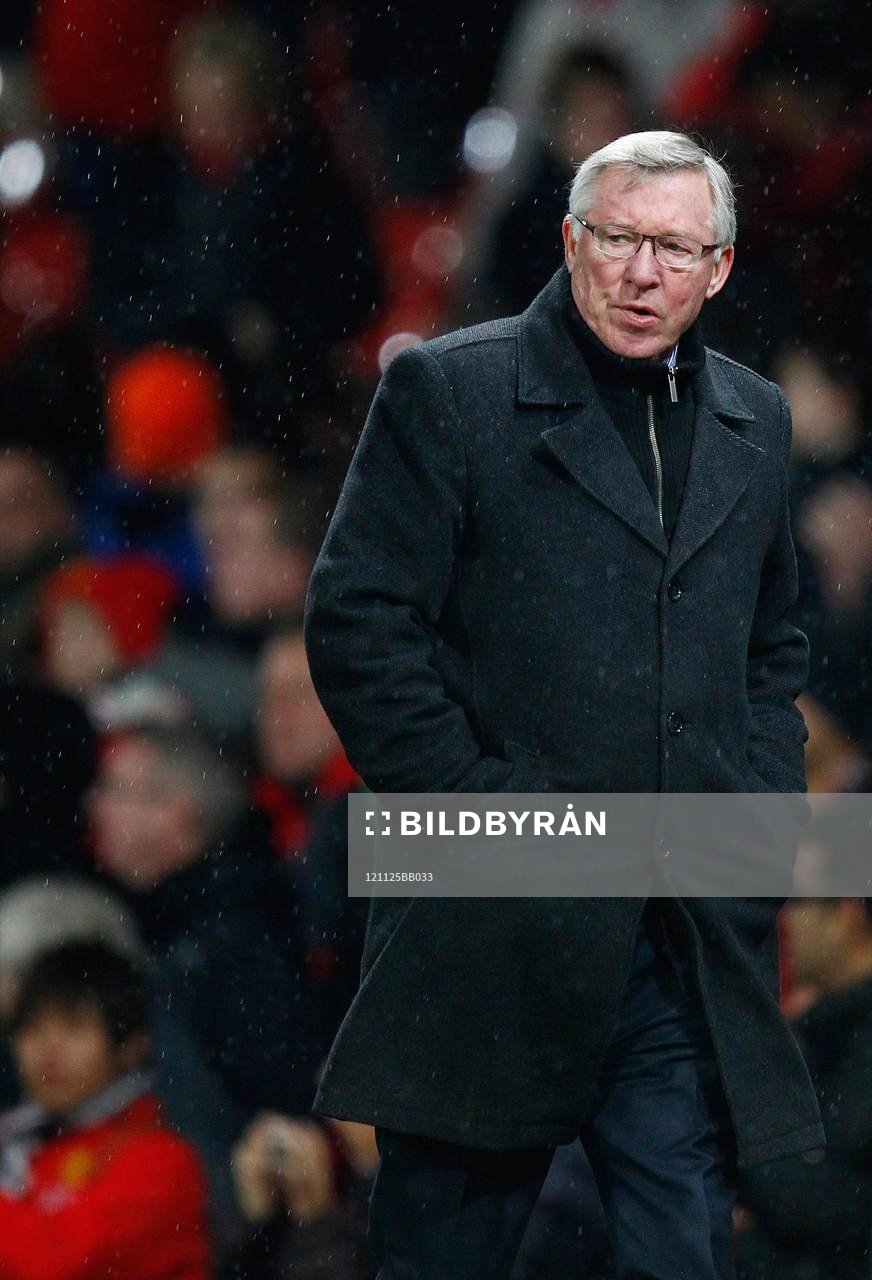 Football - Manchester United v Queens Park Rangers -