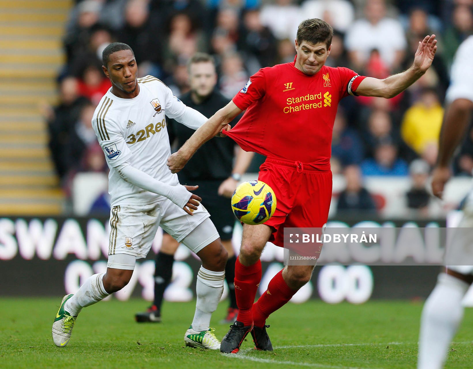 Football - Swansea City v Liverpool - Barclays Premier