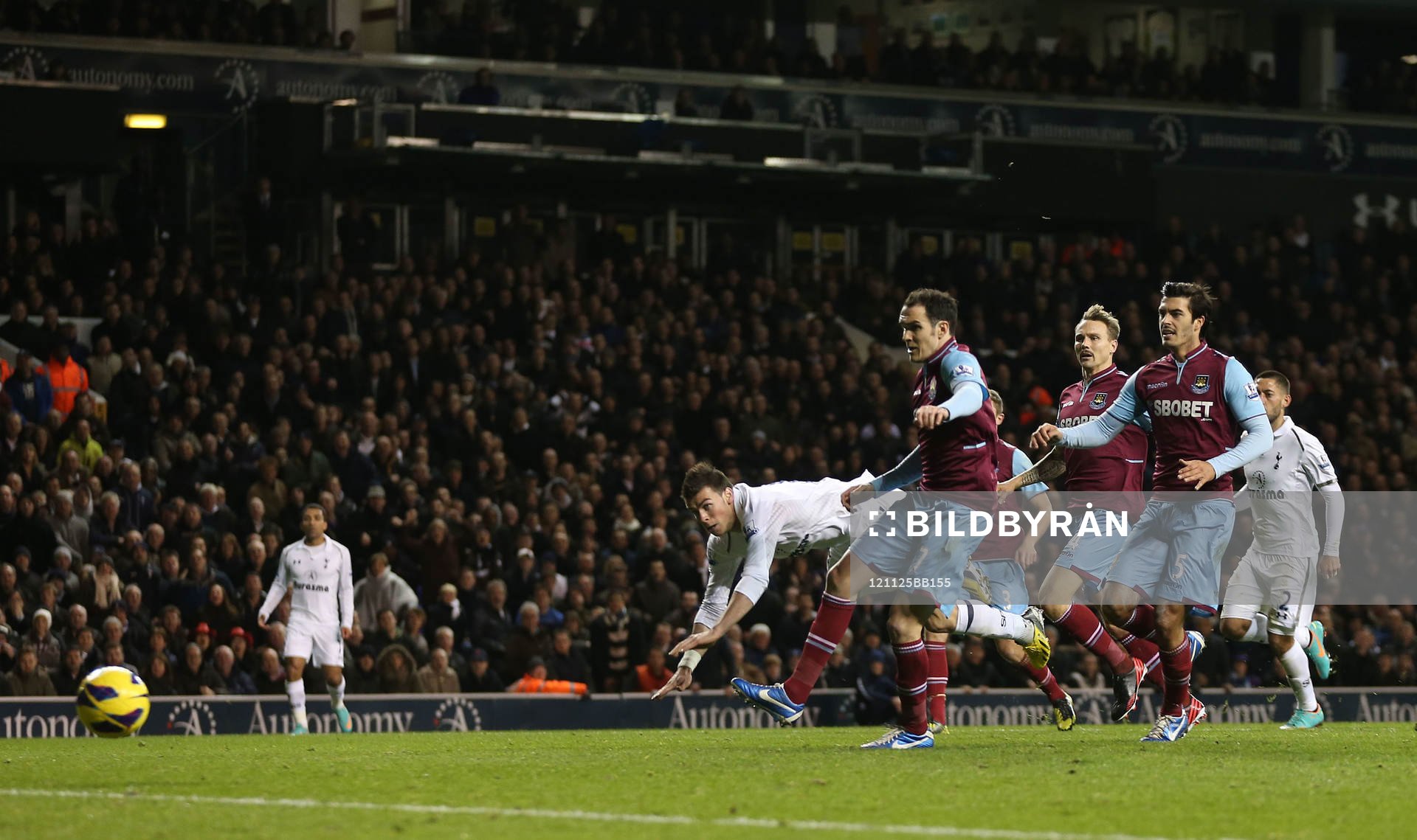 Football - Tottenham Hotspur v West Ham United - Barclays