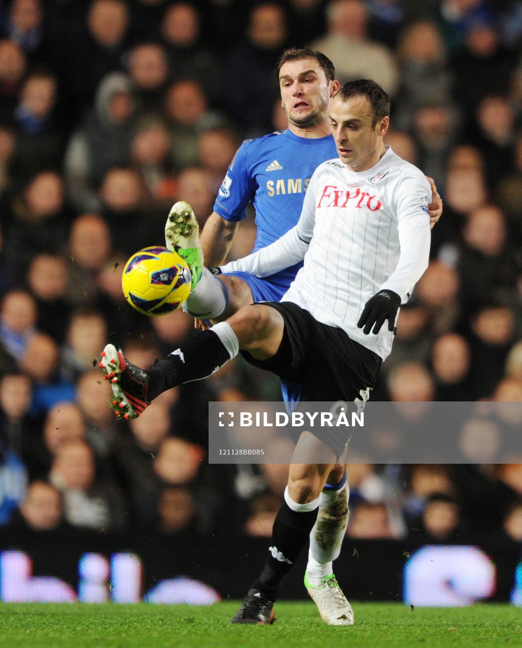 Football - Chelsea v Fulham - Barclays Premier League  -