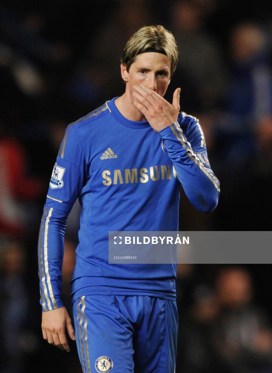 Football - Chelsea v Fulham - Barclays Premier League  -