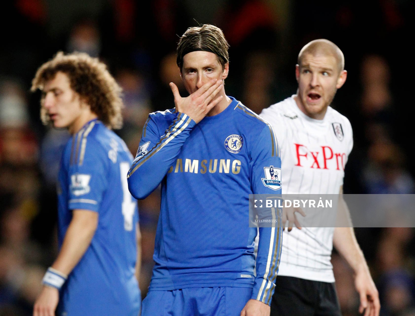 Football - Chelsea v Fulham - Barclays Premier League  -