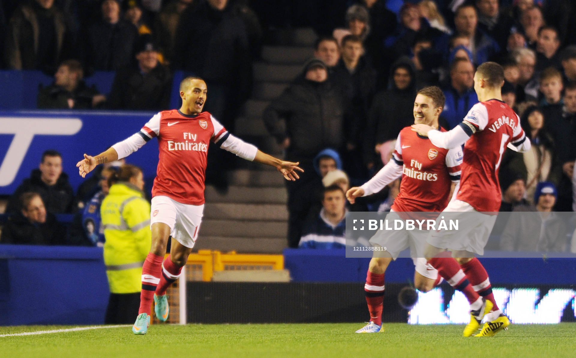 Football - Everton v Arsenal - Barclays Premier League -