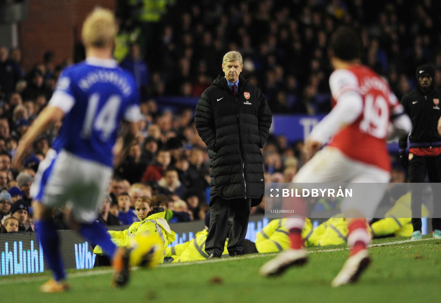 Football - Everton v Arsenal - Barclays Premier League -
