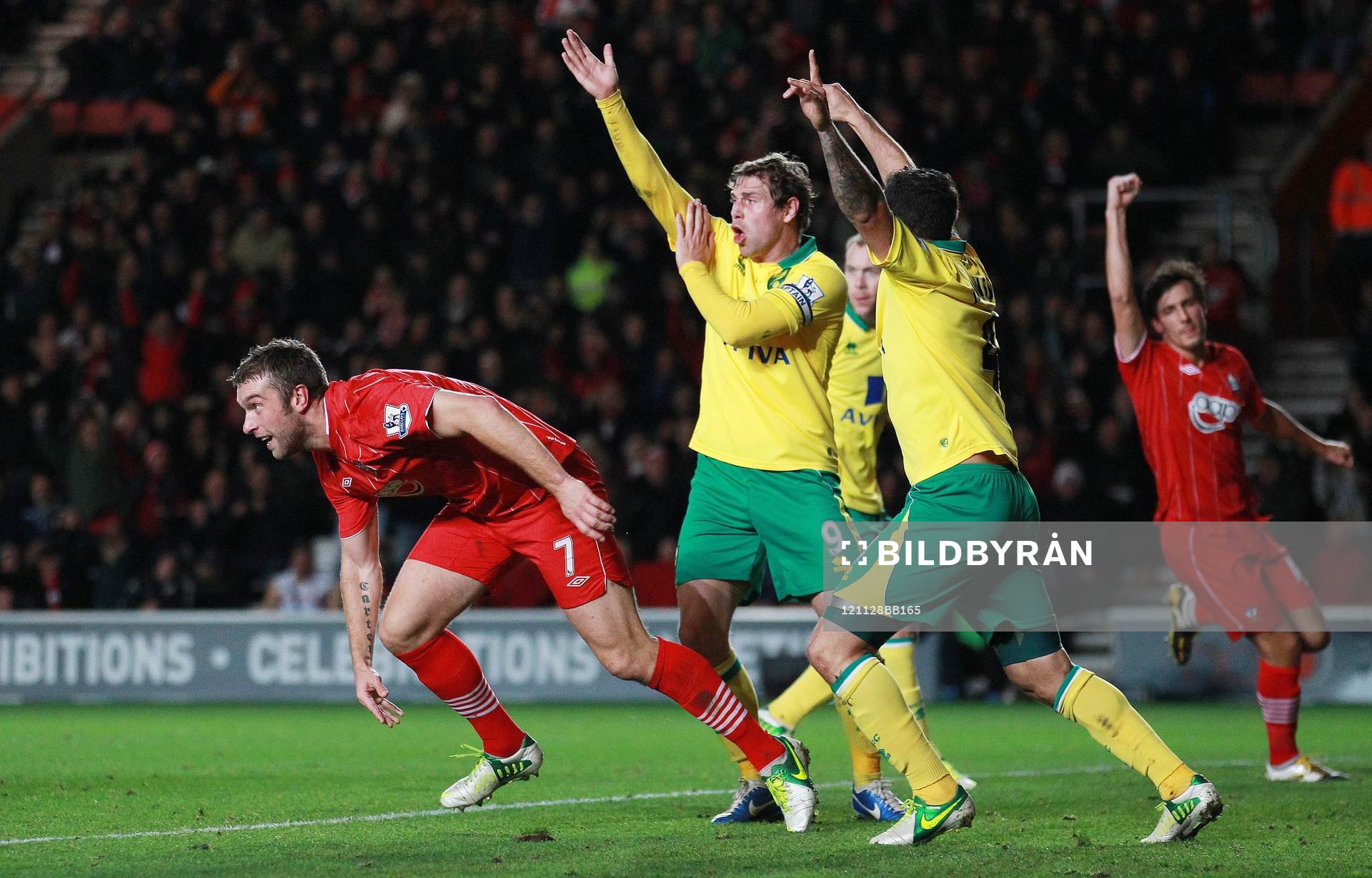 Football - Southampton v Norwich City - Barclays Premier