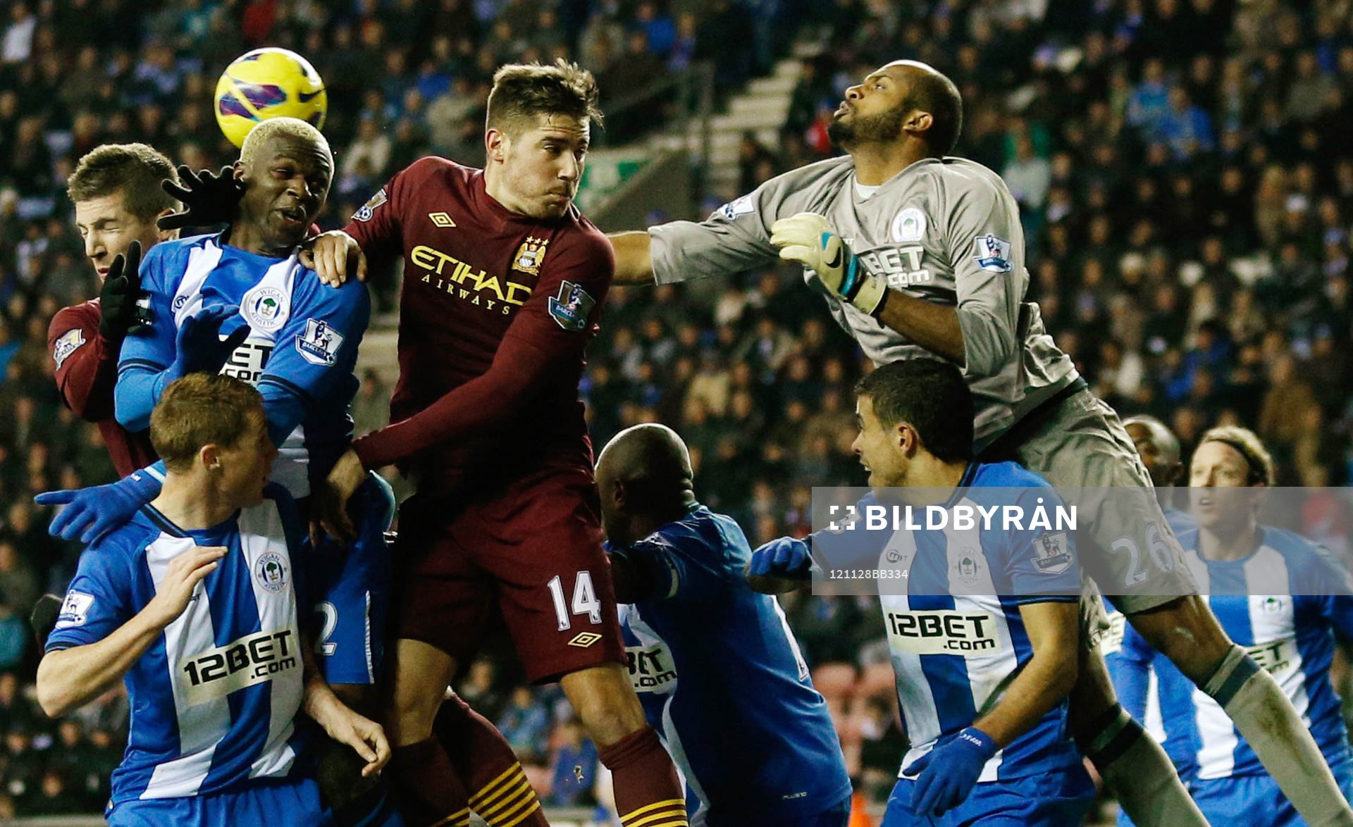 Football - Wigan Athletic v Manchester City - Barclays