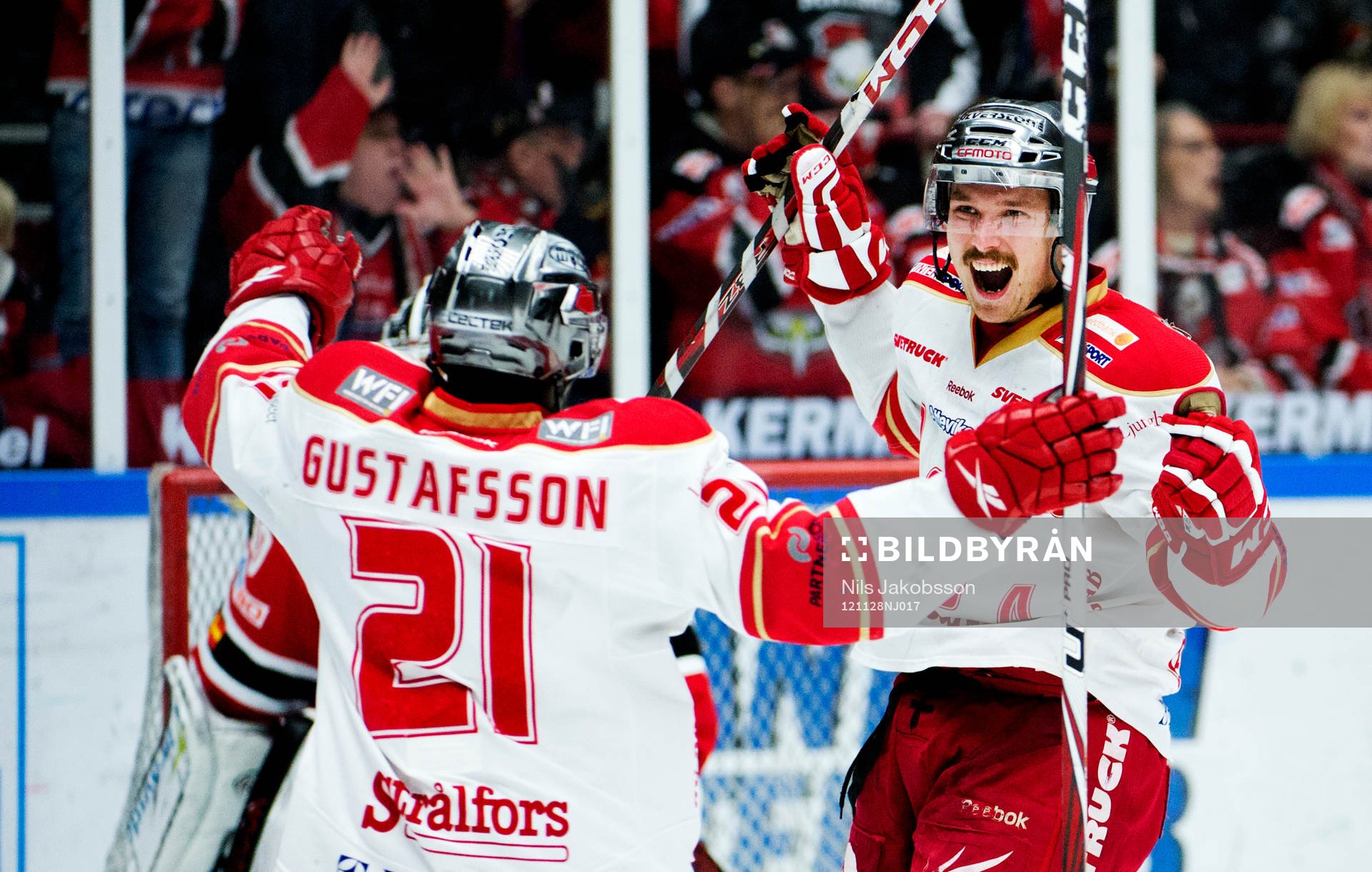 Carl Gustafsson, Niclas Edman, Troja Ljungby jublar vid