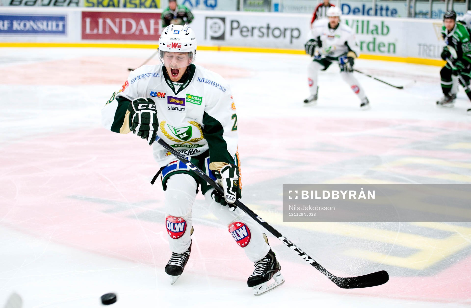 Erik Thorell, Färjestad gapar stort