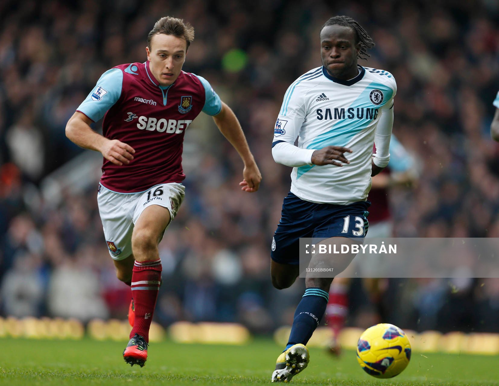 Football - West Ham United v Chelsea - Barclays Premier