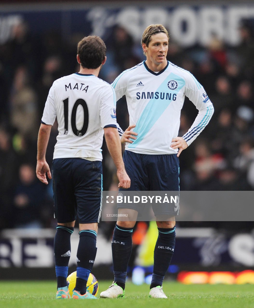 Football - West Ham United v Chelsea - Barclays Premier