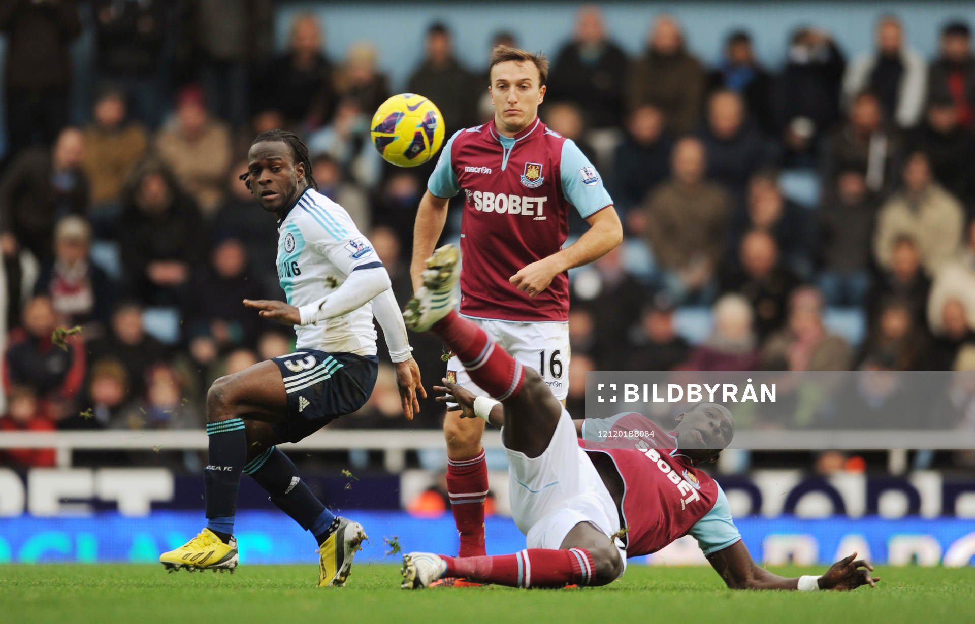 Football - West Ham United v Chelsea - Barclays Premier