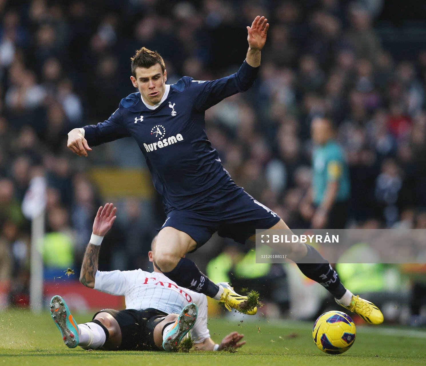 Football - Fulham v Tottenham Hotspur - Barclays Premier